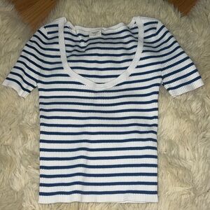 Abercrombie top
